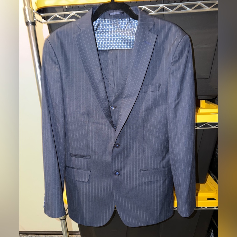 Men's Blue 36R Jacket 30x28 Pants Navy Pinstripe Suit
